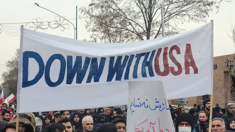 برگزاری «محفل هنری امیدا» با حضور نوجوانان هنرمند در دانشگاه هنر اسلامی تبریز