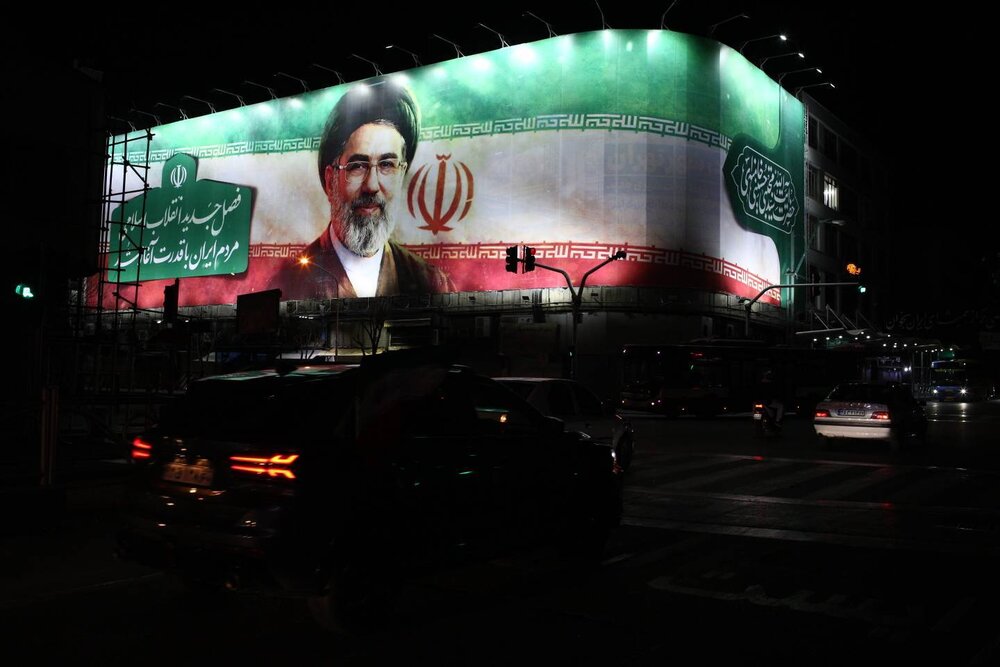 آغاز فصل جدید انقلاب اسلامی مردم ایران دیدنی شد
