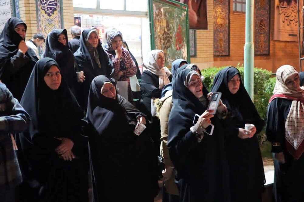 نمایش «بچههای آسمان» به یاد دانشآموزان مینابی اجرا شد