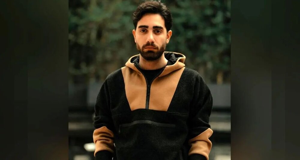 هنرمندانی که در جنگ همراهی نمی‌کنند، فراموش می‌شوند/ پاپ خوان‌ها وسط خوانی نکنند!