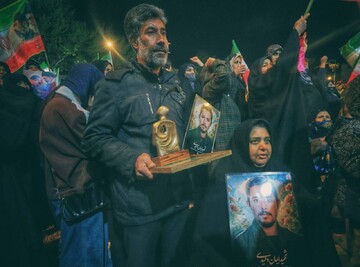 سرباز وظیفه شهید چهره برتر هنر انقلاب در خراسان شمالی شد