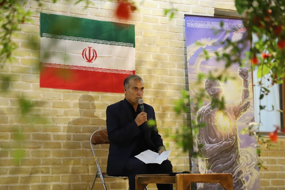 هنر باید مسائل، دغدغهها و واقعیتهای جامعه را بیان کند