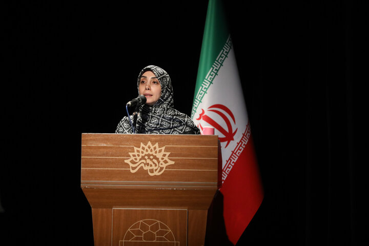 لاس «روایت نویسی جنگ» و نشست روایت‌خوانی نویسندگان