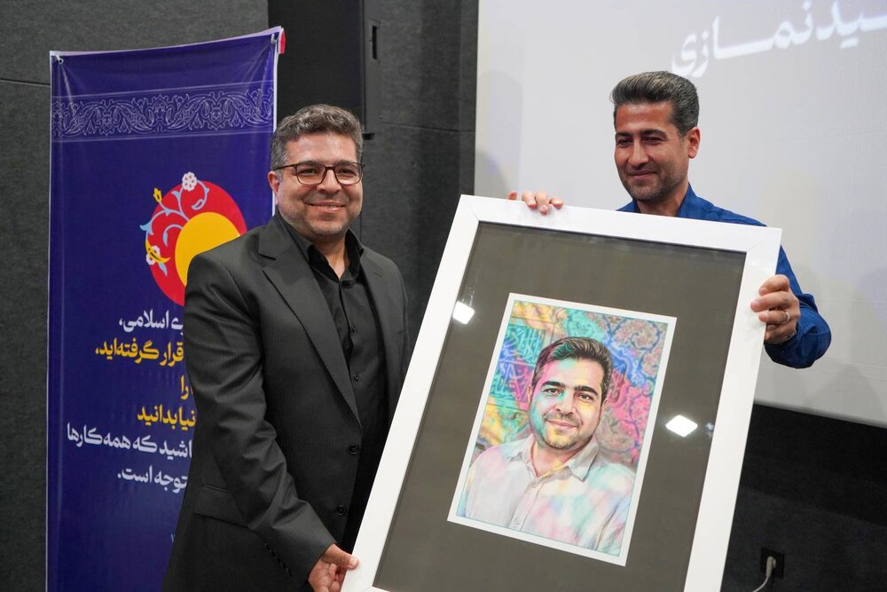 حوزه هنری استان فارس پیشرو در جریان تحول «فرا تهران»