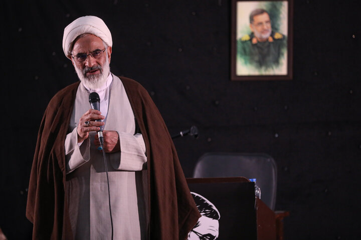 مراسم چهلم شهید محمد نائینی