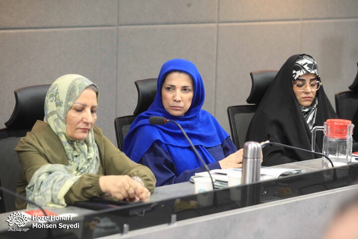 هنرجویان مدرسه نویسندگی شاهد