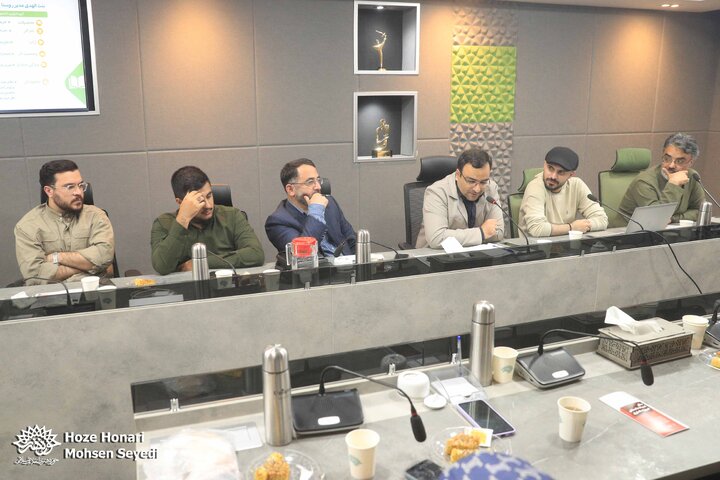 هنرجویان مدرسه نویسندگی شاهد