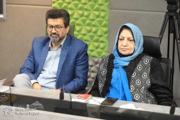 هنرجویان مدرسه نویسندگی شاهد