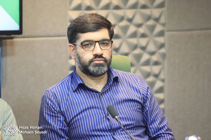 هنرجویان مدرسه نویسندگی شاهد