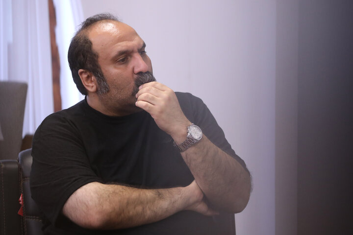 حضور ملوانان بازمانده از ناوشکن دنا در حوزه هنری