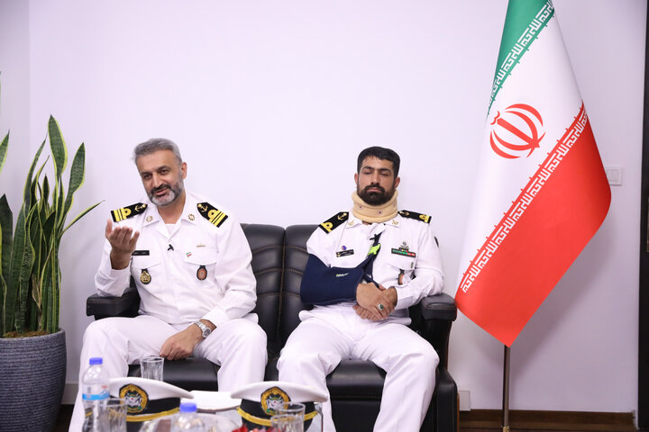 حضور ملوانان بازمانده از ناوشکن دنا در حوزه هنری
