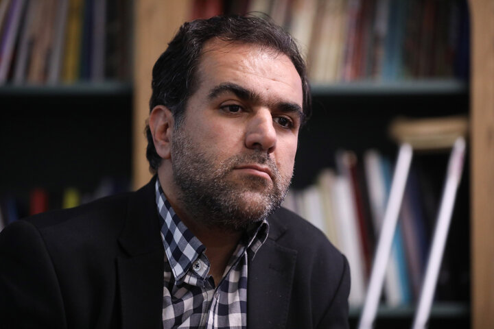 حضور ملوانان بازمانده از ناوشکن دنا در حوزه هنری