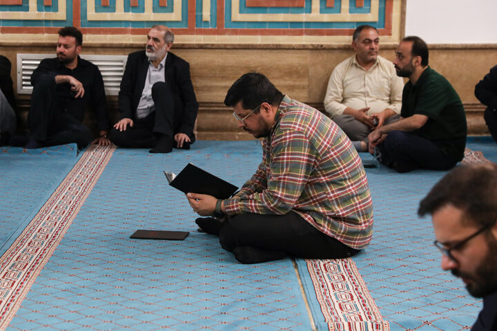 خداحافظی همکاران «حمزه جهانی» در مسجد شهید آیت الله خامنه ای