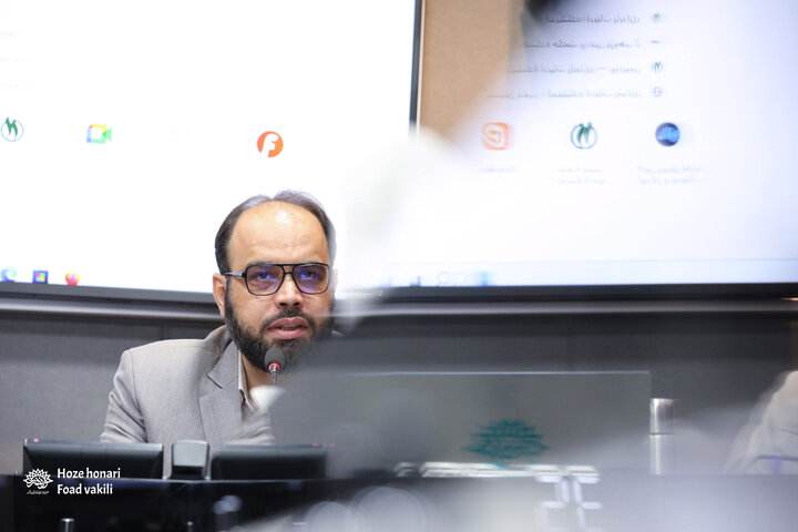 نشست انواع و گونه های ادبیات جنگ تحمیلی دوم و سوم برگزار شد
