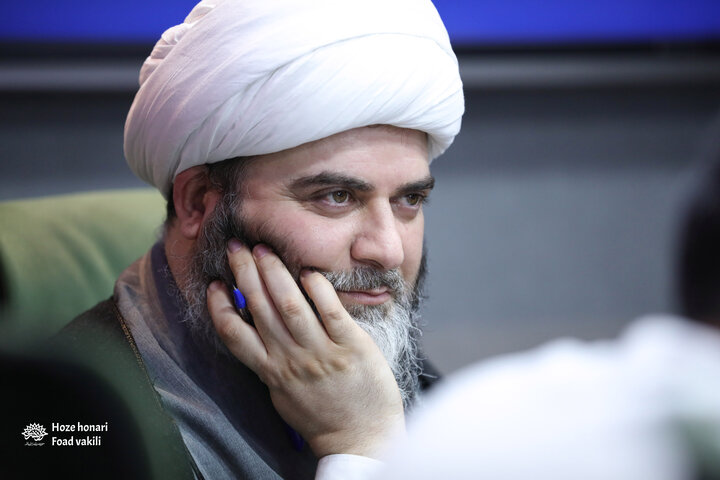 حضور پررنگ شاعران در هم اندیشی پیرامون شعر مردمی