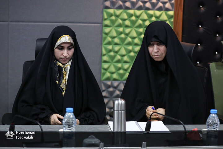 تقدیر و تجلیل از راویان کتاب «دیدار با دبیرکل»