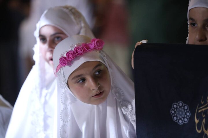 یدا بید