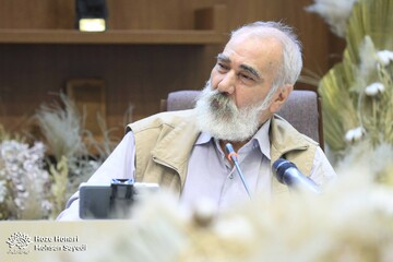 تردیدی ندارم که ماجرای کربلا پیش چشم فردوسی بوده است