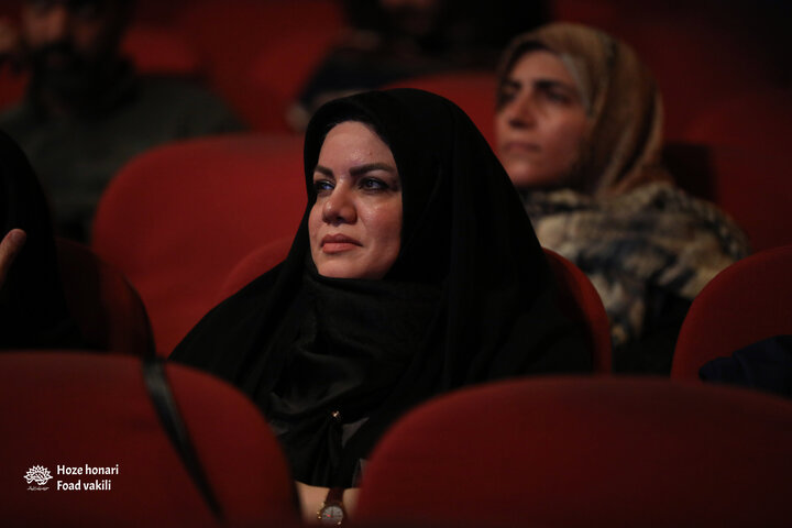 رونمایی از مجموعه نمایشنامه آینه در آینه