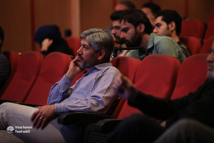 رونمایی از مجموعه نمایشنامه آینه در آینه