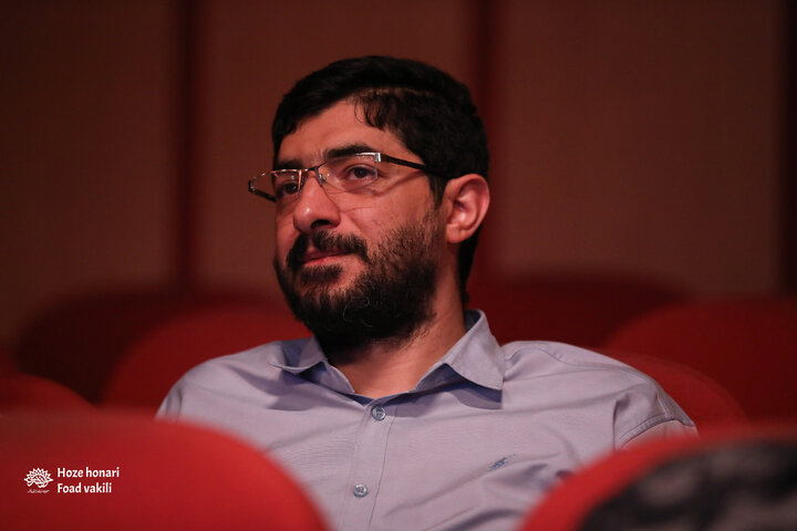 رونمایی از مجموعه نمایشنامه آینه در آینه