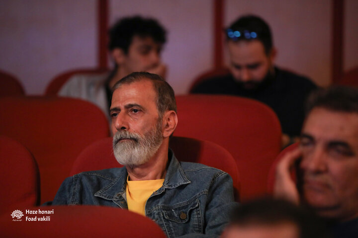 رونمایی از مجموعه نمایشنامه آینه در آینه