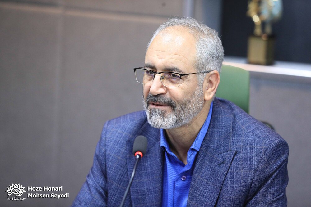نشان «سرو سیمین پارسیجان» به سخنگوی وزارت امور خارجه تعلق گرفت