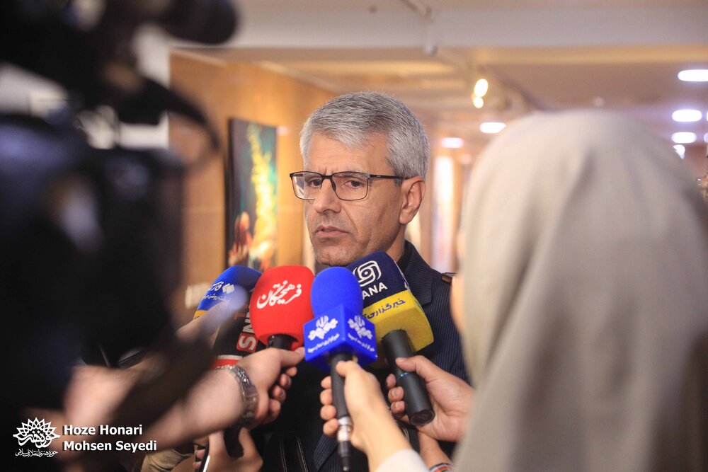 اهمیت اهدای نشان «پارسی جان» در صبح فردای جنگ 