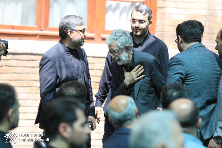 تشییع پیکر