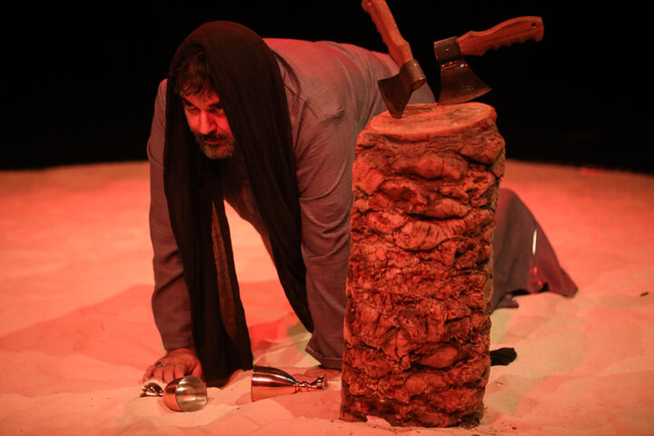 نمایش سر خون