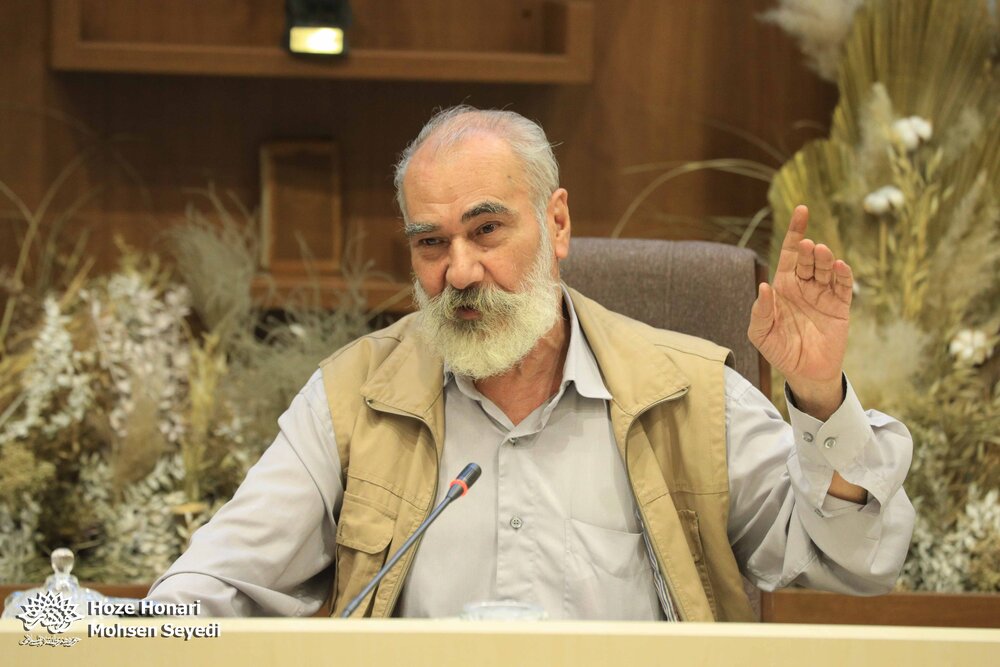 نقد میرشکاک بر زندگی در قفسِ تمدنِ تکنیکی
