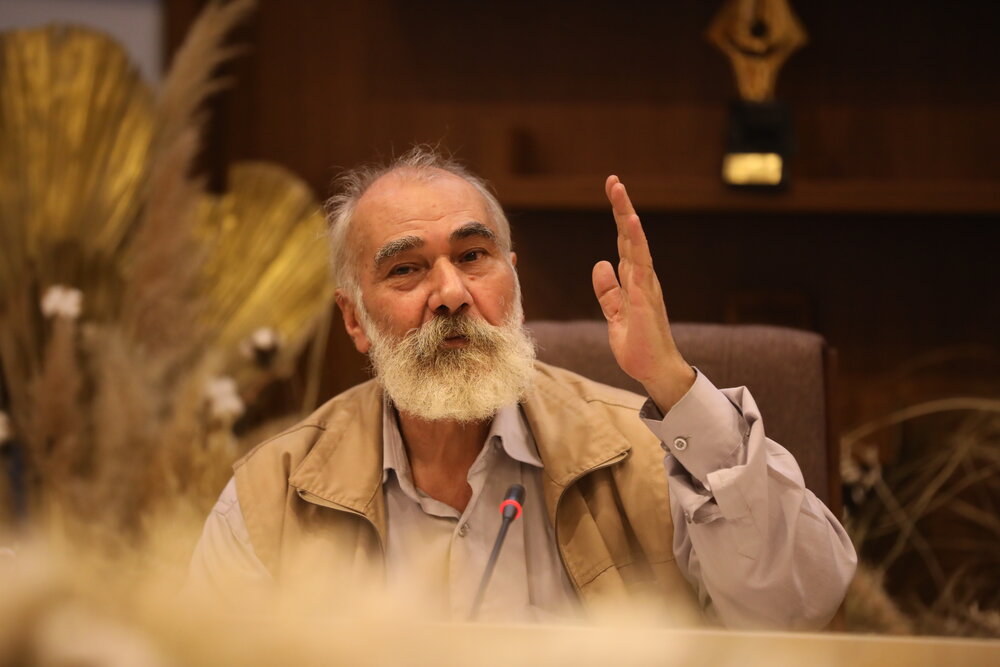 📷 سیزدهمین جلسه شاهنامه خوانی برگزار شد