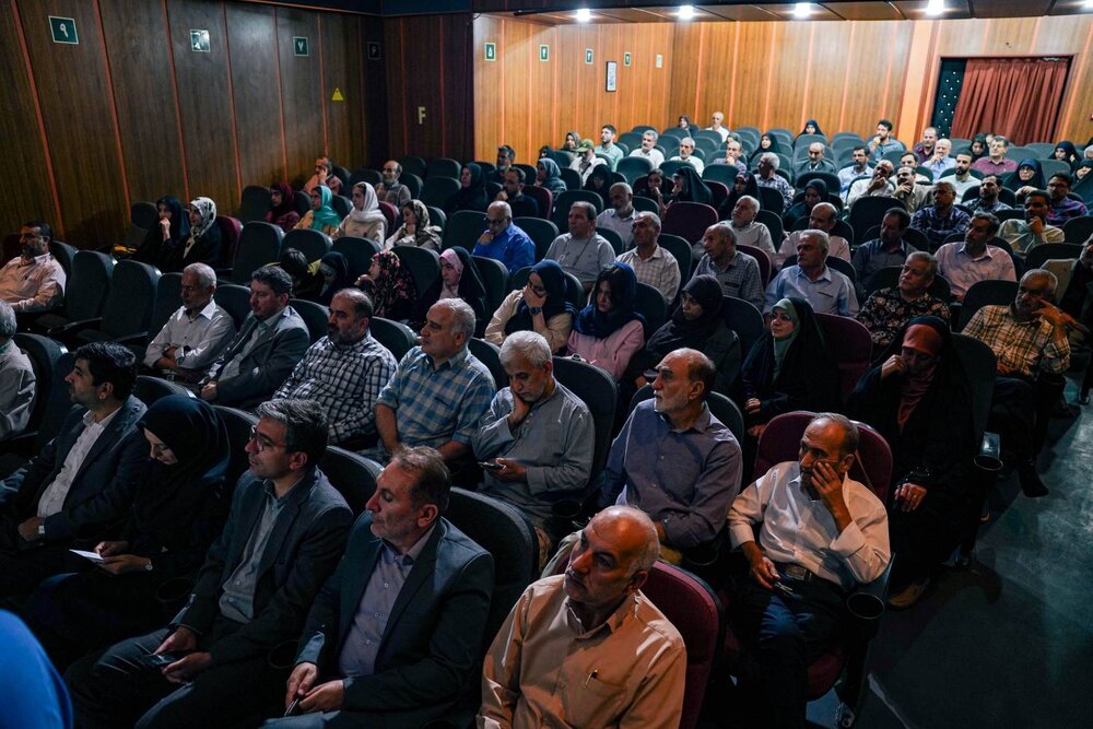 «تا بهمن سیگار نمی‌کشم» رونمایی شد/ روایت یک تصمیم سرنوشت‌ساز در اسارت