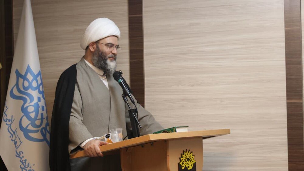 بازدید رئیس سازمان تبلیغات اسلامی از حوزه هنری استان مرکزی