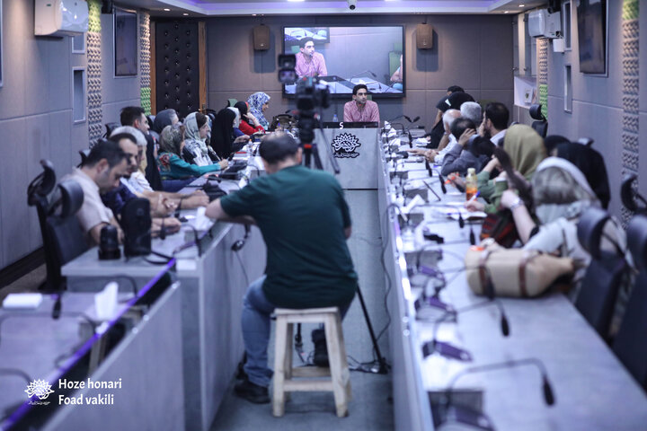 جلسه سوم طنزچین برگزار شد