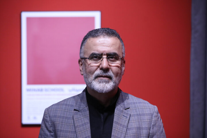 بازدید حجت الله ایوبی از نمایشگاه میناب