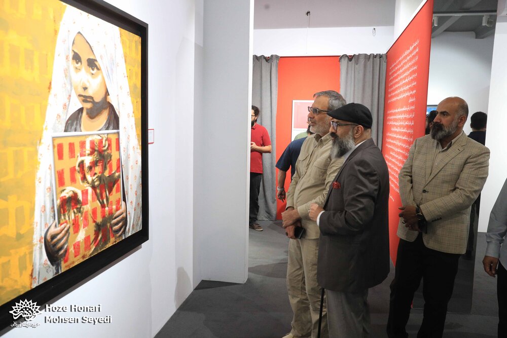 بازدید حسین جابری ‌انصاری از نمایشگاه «مدرسه میناب»