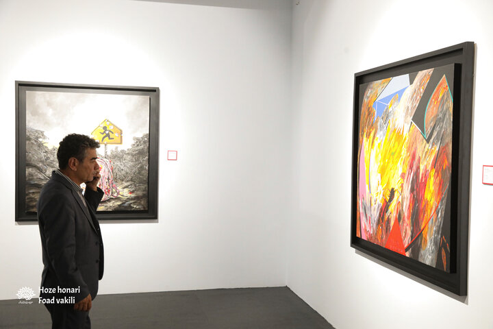 سناتوری از ژاپن و تعدادی از سینماگران اقلیم کردستان عراق از نمایشگاه «مدرسه میناب» دیدن کردند.