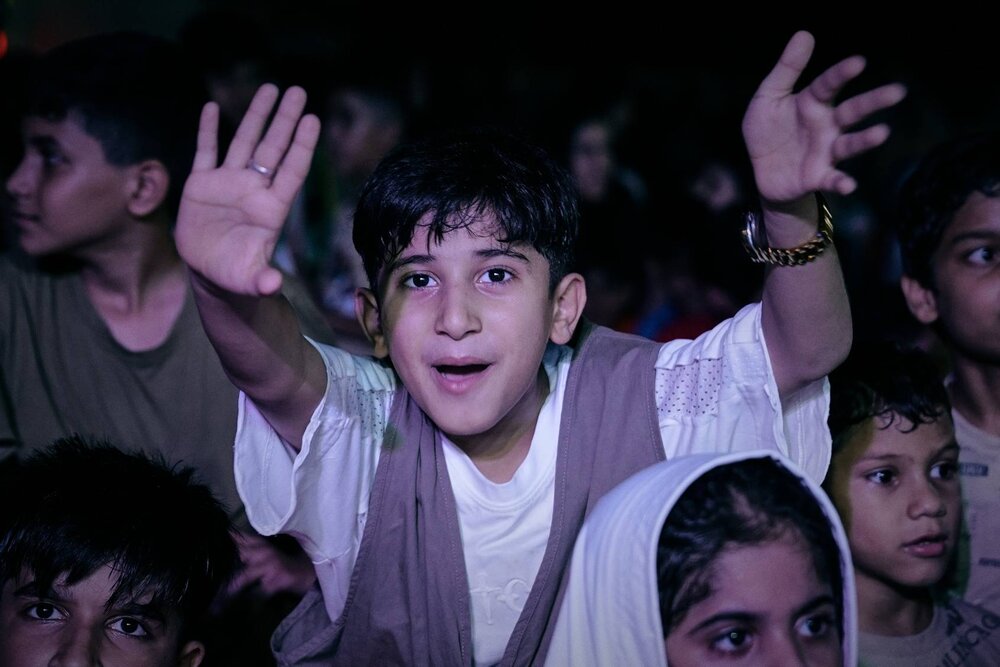 حضور ۱۵۰۰ دانشآموز در مراسم شکرانه پویش «همکلاسی» در میناب