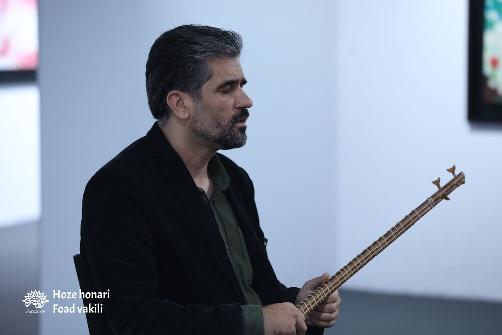 نوای تار و سنتور و سهتار در همراهی با «مدرسه میناب»