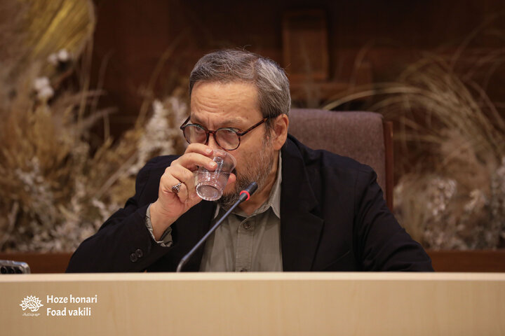 سی و سومین نشست «بازار شکرفروشان» برگزار شد