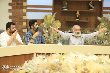 📸 سلسله نشست‌های «شاهنامه‌خوانی»