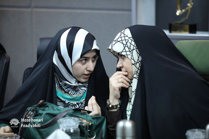 دوره «ادبی تماشا» پاییزی شد