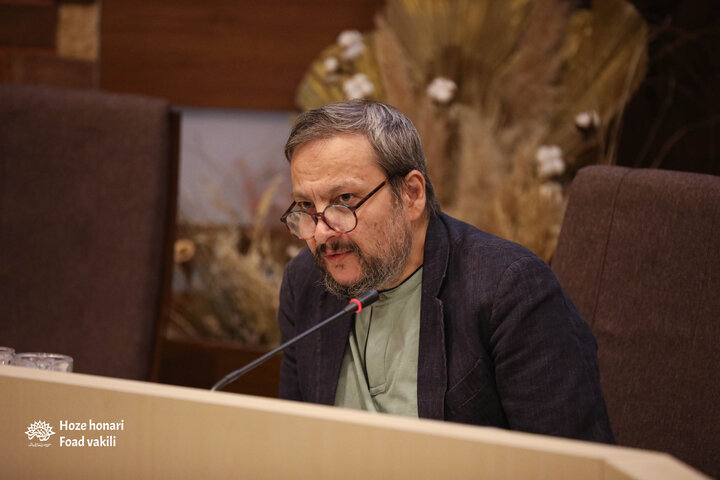 سی و چهارمین نشست «شکرفروشان»