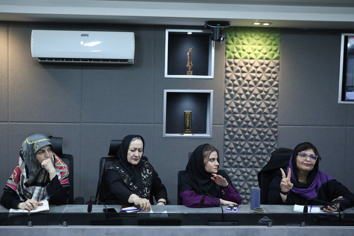هفتمین گردهمی «طنزچین» برگزار شد