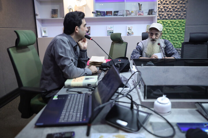 هفتمین گردهمی «طنزچین» برگزار شد