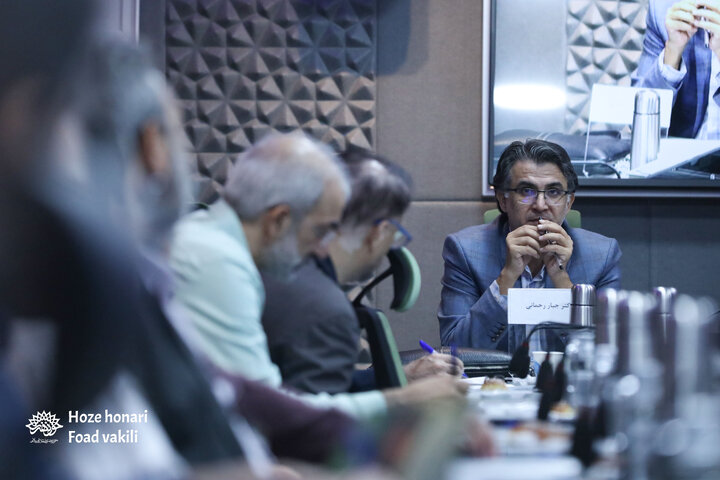 نشست نقد و بررسی مجموعه کتاب «تجربه های بازسازی پس از جنگ» برگزار شد