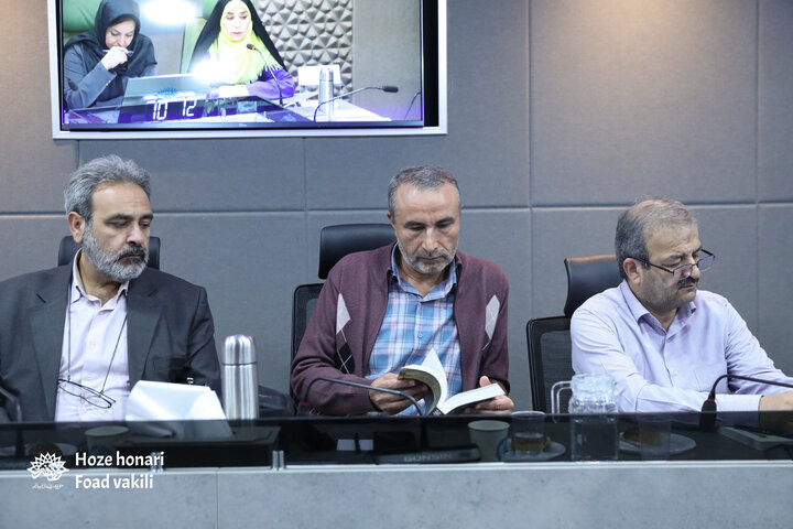نشست نقد و بررسی مجموعه کتاب «تجربه های بازسازی پس از جنگ» برگزار شد
