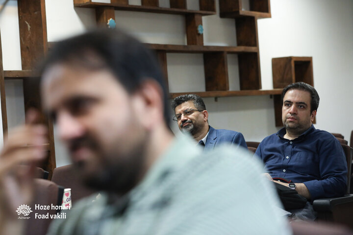 جلسه نقد و بررسی کتاب‌ «روایت اول شخص»