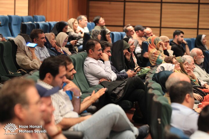 در حلقه رندان